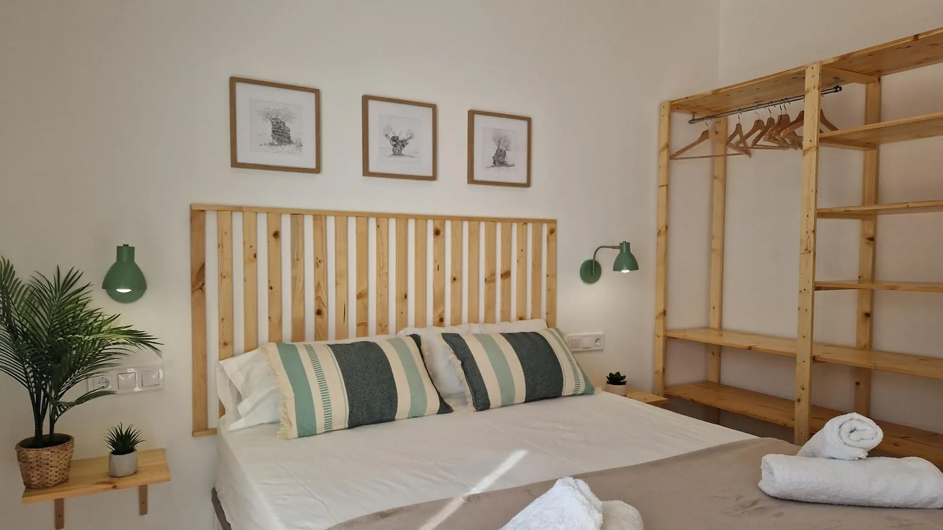 Apartment Apartament Gorgot 2P I Con Terraza Y Piscina Comunitaria Cerca De La Playa Empuriabrava Spain